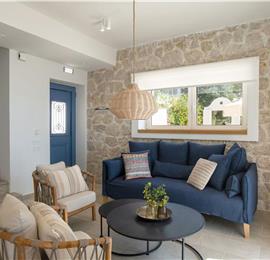 3 bedroom villa with pool & sea views, near Palaiokastrítsa, sleeps 6